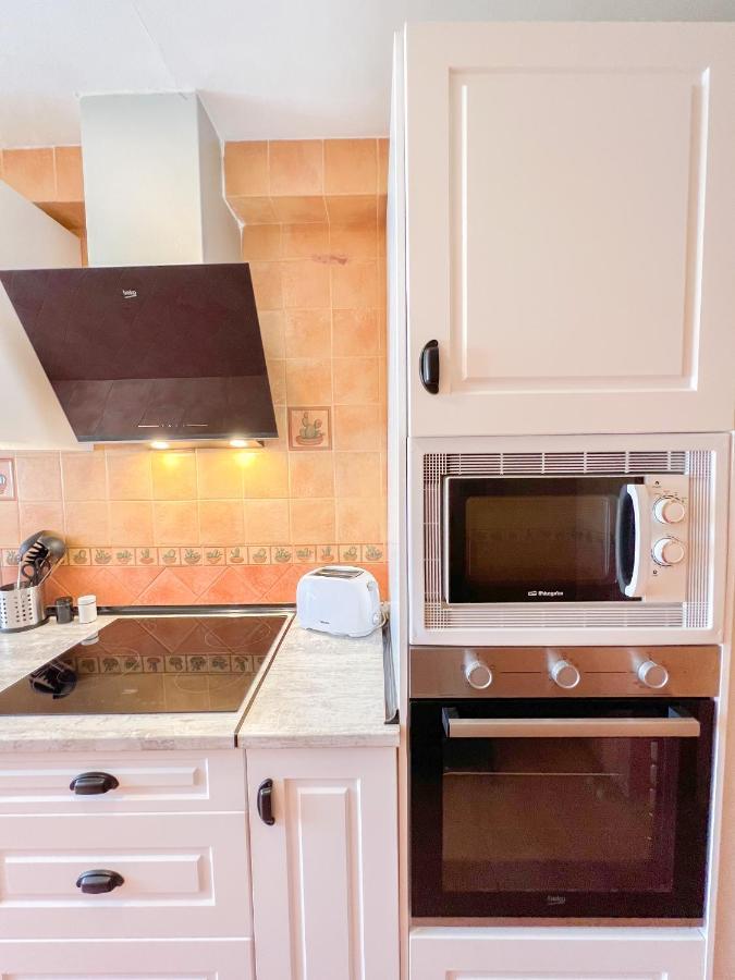Spacious Apartment In The Center Of Торремолинос Экстерьер фото